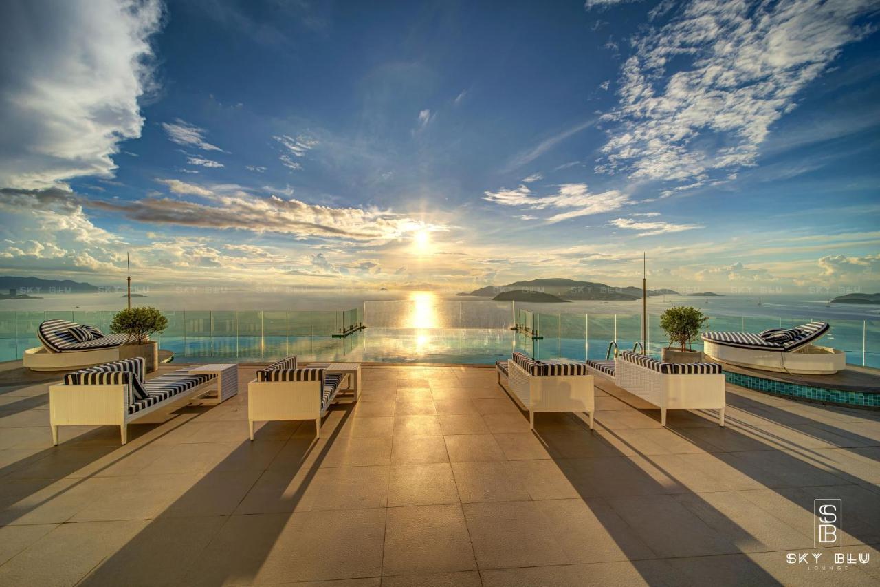 Capital Beachfront Нячанг Экстерьер фото