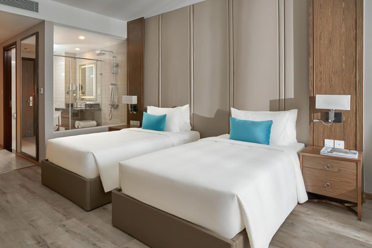 Capital Beachfront Нячанг Экстерьер фото