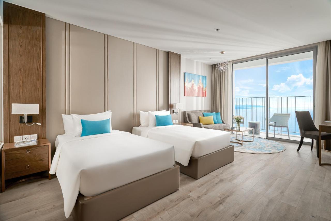 Capital Beachfront Нячанг Экстерьер фото
